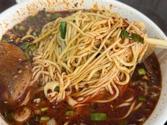 -吾穆勒蓬灰牛肉面·清真(北滨河中路店)