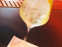 -星巴克臻选(上海合生汇1F店)