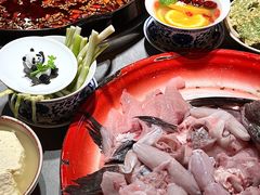 -吃城都·鱼蛙火锅(西玉龙街店)