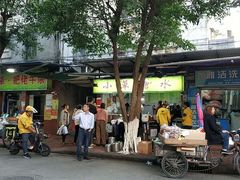 门面-小草糖水(海棠村店)