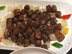 黑椒牛肉粒-老正兴菜馆(福州路店)