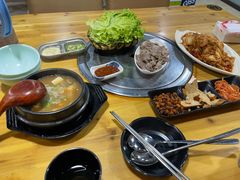 -故乡家韩国料理(丹东街店)