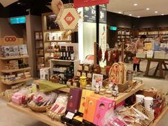 -诚品(信义店)