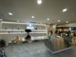 前台-DX HAIR SALON·发现未知美发沙龙