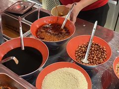 -鹤江桥·红油牛肉粉(SKP店)