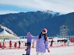 -丝绸之路山地度假区滑雪场