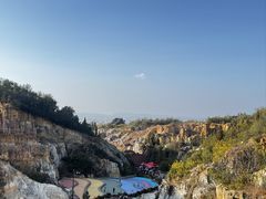 -彩色沙林风景区