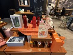 -星巴克臻选(青岛金狮广场店)