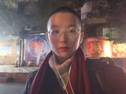 -时尚殿堂明星门店