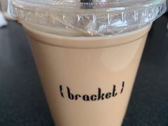 拿铁-Bracket Coffee(银河SOHO店)