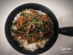 威克特肥牛饭-威克特披萨汉堡