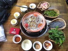 -阿婆情腊排骨火锅(金虹路店)