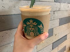 -星巴克臻选(湖滨道店)