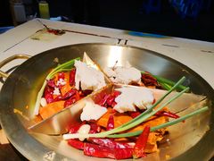 -叁口煮老火锅(东升店)