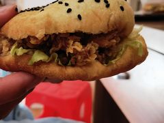 -燃熊中国汉堡(中山门店)