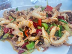 -覃记海鲜美食餐厅