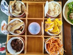 -菌自由丨野生菌火锅特色庭院餐厅(丽江古城店)