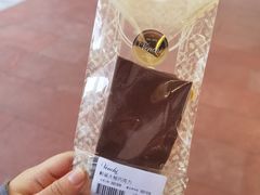 -VENCHI 闻绮(上海佛罗伦萨小镇店)