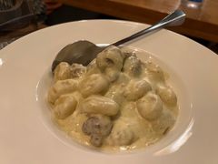 土豆面配香肠蓝乳酪酱-La Tavernetta(Bar à Vin)(乌鲁木齐路店)