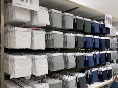 -优衣库(北京万柳华联购物中心店)