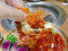 -明洞阿姨·韩式酱蟹烤肉·创意料理(三元桥店)