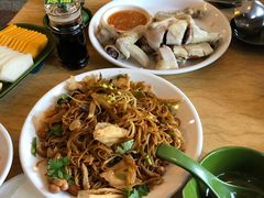 海南炒粉-龙泉人椰子鸡.糟粕醋.海南菜(三亚旗舰店)