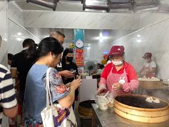 -严氏重油烧麦(民权路店)