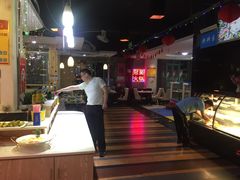 -尚品海鲜肥牛自助火锅(湖明店)