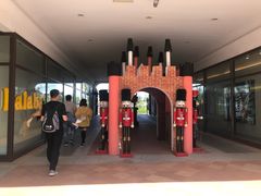 -杉杉奥特莱斯广场(哈尔滨店)