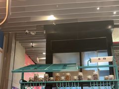 -肥汁米蘭香港米线(长宁来福士店)