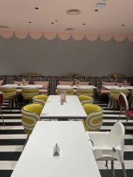 -奈尔宝家庭中心·亲子餐厅(北京东坝万达店)