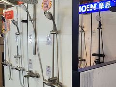 -百安居装修建材卖场(泰然店)