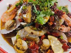 -老东镇啤酒屋海鲜加工·蒸汽海鲜·海鲜烧烤(台东店)