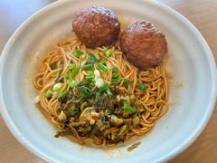 -佬钱湾仔(衣裳街店)