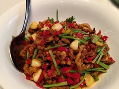 小炒雪花牛肉-千滋百味·醉江澜花园餐厅(街道口店)