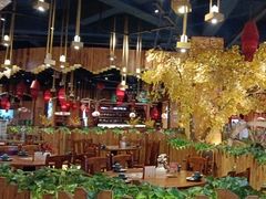 -老滇山寨•云南特色菜•地方菜•民族风情歌舞表演(金碧店)