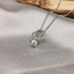 -威德钻石-克拉钻大本营(南京东路店)