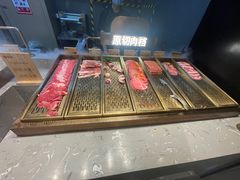 -山焱·炭火自助烤肉(周浦万达店)