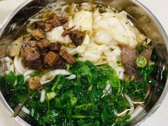 -花溪王记牛肉粉(四季花溪商场店)