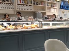 面包甜点陈列柜-法桐蛋糕·手作面包(万象城店)