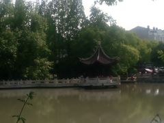 -汇龙潭