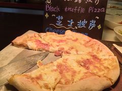 黑松露比萨-圣丰索菲特·2 On 988 Café 自助餐厅