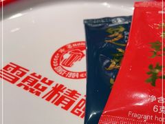 -雪熊哈尔滨烧烤·精酿啤酒·砂锅(中央胜境店)