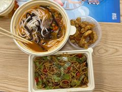 -百春原湖南牛肉粉(百联世纪店)