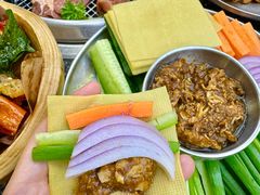 -红泥小火炉·东北泥炉烤肉(天一旗舰店)