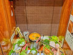 -独食火锅·半米屋台(直营总店)