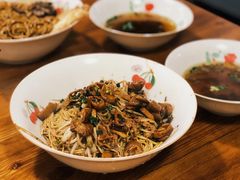 -小狗面馆(河东路店)