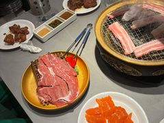 -山焱·炭火自助烤肉(周浦万达店)