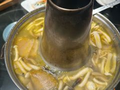 -铜锣湾·有麝自然香(渝北财富中心店)