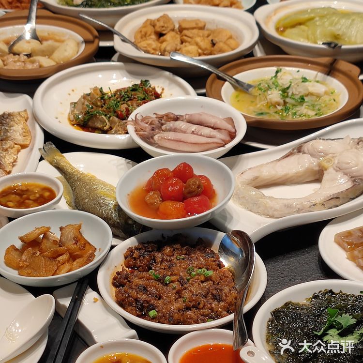 庄氏祥记·深夜厨房实现白粥自由